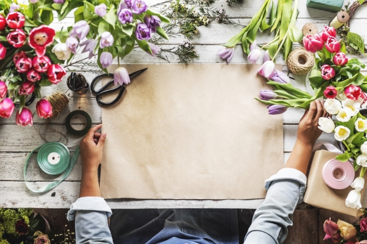 Christmas Wreath Making Workshop   November 22nd